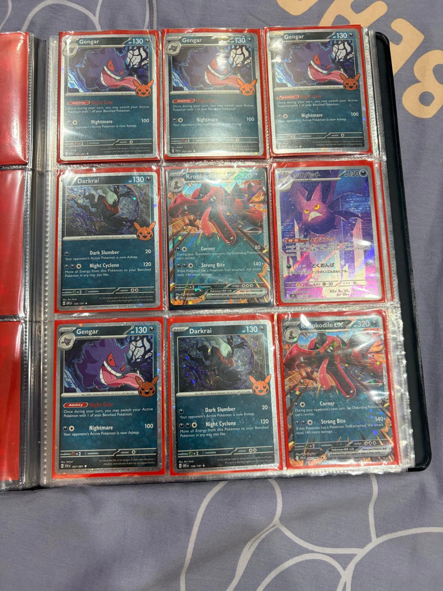Binder Pokémon Gengar & Darkrai holo (9 thẻ)